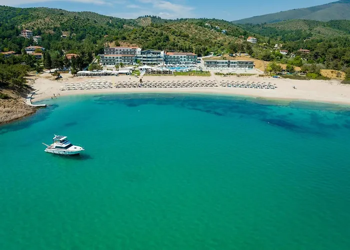 Hotel Blue Dream Palace Tripiti