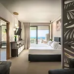 Blue Dream Palace Tripiti