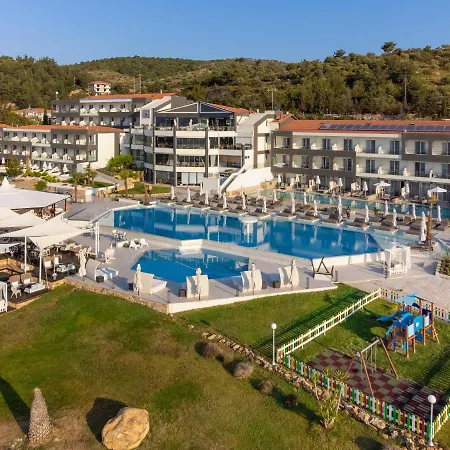 Blue Dream Palace Tripiti Отель 5*