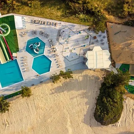 Hotell Blue Dream Palace Tripiti Skála Marión
