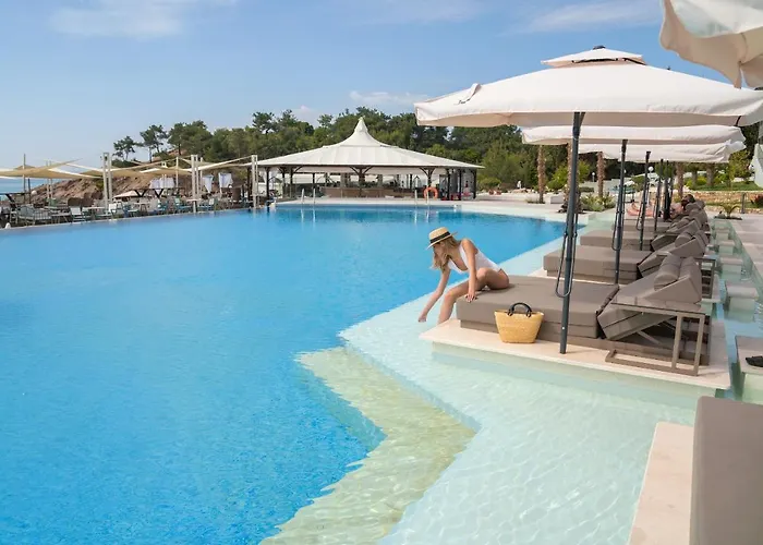 Blue Dream Palace Tripiti 5* Skála Marión