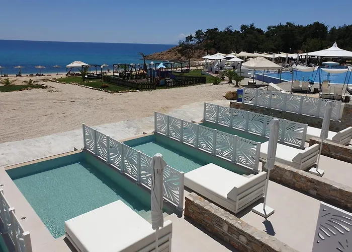 Blue Dream Palace Tripiti Otel